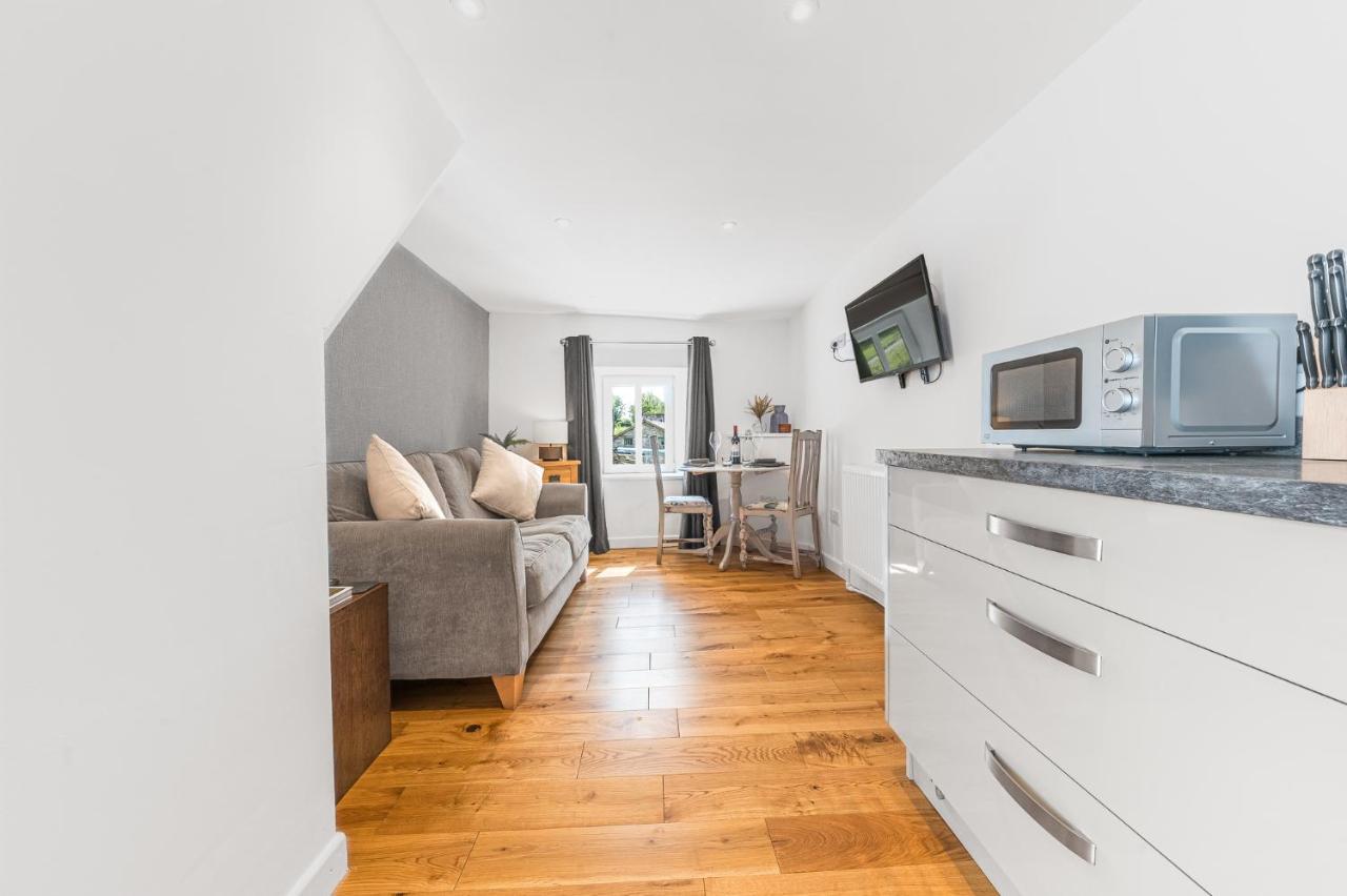 The Black Dog Apartment Dalton-in-Furness Dış mekan fotoğraf